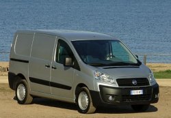 photo Fiat SCUDO FOURGON TOLE 1.0 - CH1 2.0 MULTIJET 120 PACK CD CLIM cloison tol�