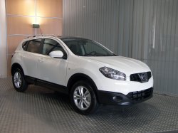 photo Nissan QASHQAI 1.5 dCi 110 FAP Connect Edition JA17 - Pack Xénon - Keyless - Bose