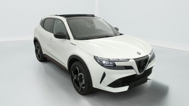 Alfa romeo 1.2 ibrida 136 ch edct6 speciale 5p
