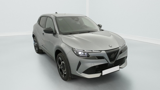 Alfa romeo Junior 1.2 ibrida 145 ch e-dct6 ti en stock