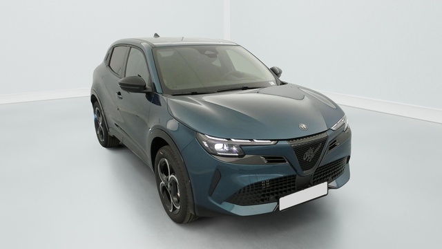 Alfa romeo Junior 1.2 ibrida 145 ch e-dct6 ti en stock