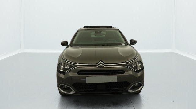 CITROËN C4 – 11704 Kms CITROËN C4 – 11704 Kms