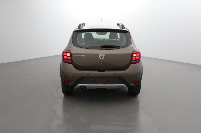 Dacia SANDERO neuf à Brest - TCE 90 STEPWAY brun vison ...