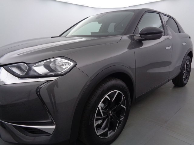 Photo véhicule 1 DS Ds3 crossback DS3 CROSSBACK 1.5 HDI 100CH FAUBOURG
