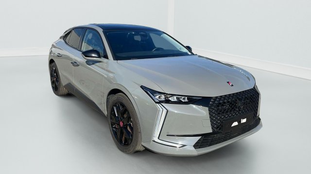 Ds Puretech 130 eat8 performance line+ 5p