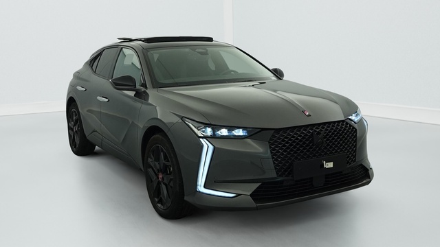 Ds Puretech 130 eat8 performance line+ 5p