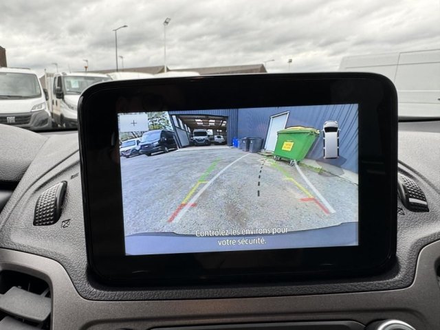 photo FORD Transit connect cabine approfondie