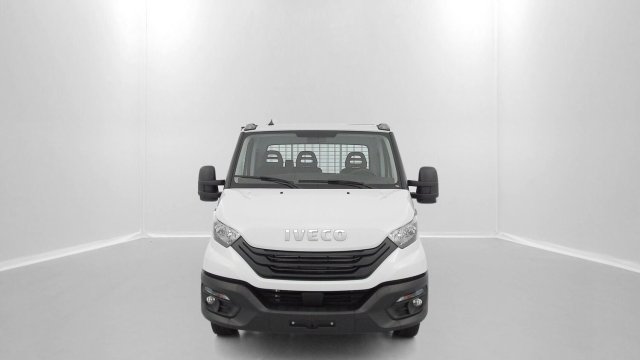 Photo véhicule 1 IVECO Daily Daily III 35C16H 3.0 3450 160ch Tri-Benne JPM