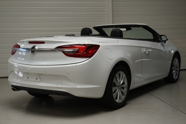 Opel CASCADA occasion à Brest - 1.4 Turbo 140 ch Start Stop Cosmo blanc ...