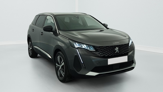 Collaborateur Peugeot 5008