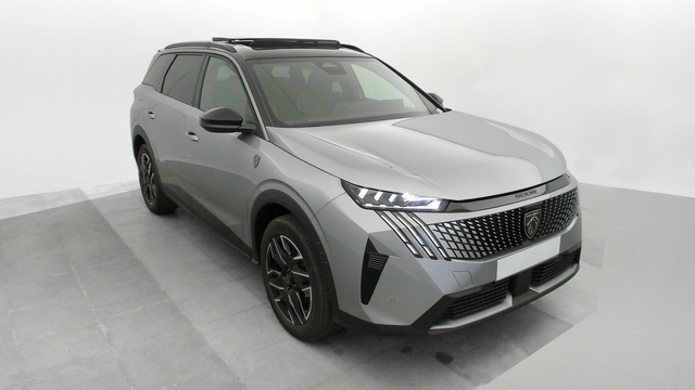 Peugeot 5008 Hybrid 145 e-dcs6 gt en stock