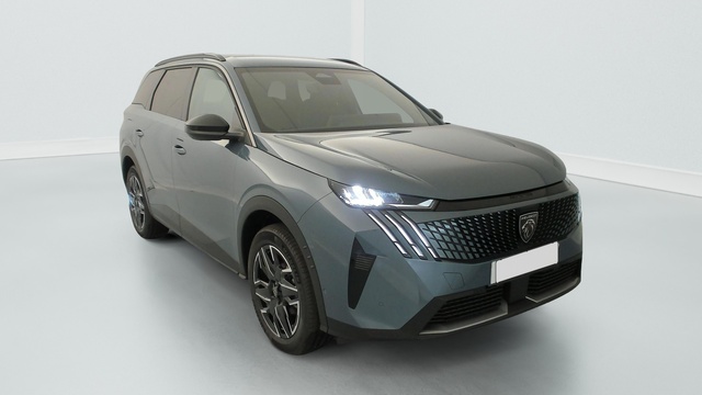 Peugeot 5008 nouvelle Hybrid 145 ch e-dcs6 allure en stock