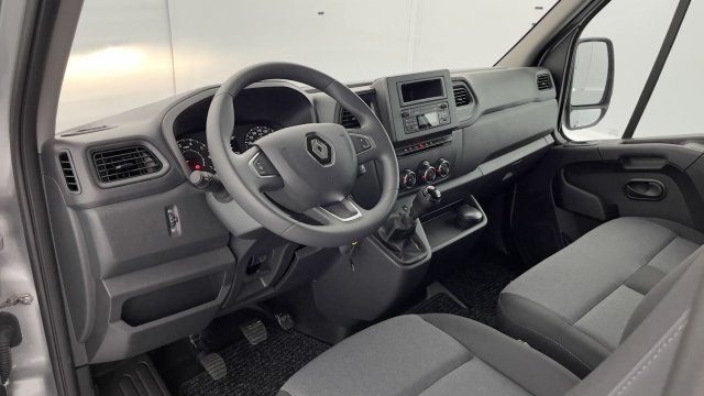 Photo véhicule 1 RENAULT Master Master III(3) L2H2 33 2.3 dCi 150ch Confort