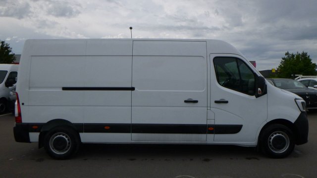 Photo véhicule 1 RENAULT Master fourgon MASTER FGN TRAC F3500 L3H2 BLUE DCI 150 CONFORT