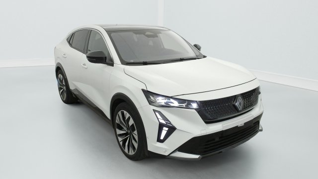 Renault E-tech full hybrid 200 techno 5p