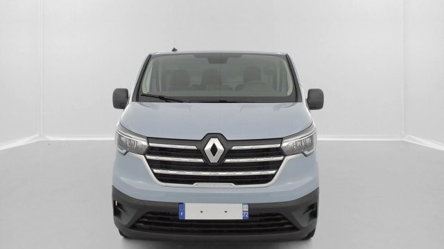 Photo véhicule 1 RENAULT Trafic Trafic III(3) L2H1 3000 2.0 dCi 150ch Grand Confort