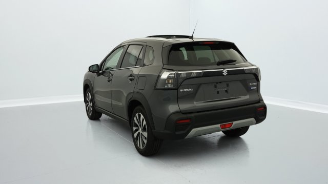 photo SUZUKI S-cross