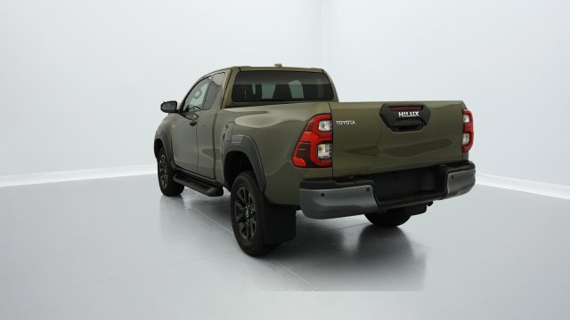 Photo véhicule 1 TOYOTA Hilux x-tra cabine rc23 4WD 2.4L 150 D-4D BVA INVINCIBLE