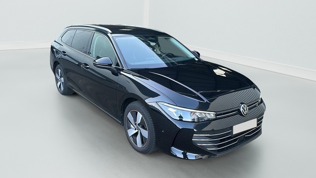 Leasing VolkswagenPassat 1.5 etsi opf 150 dsg7 life plus