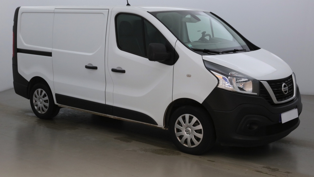 Nissan nv 300