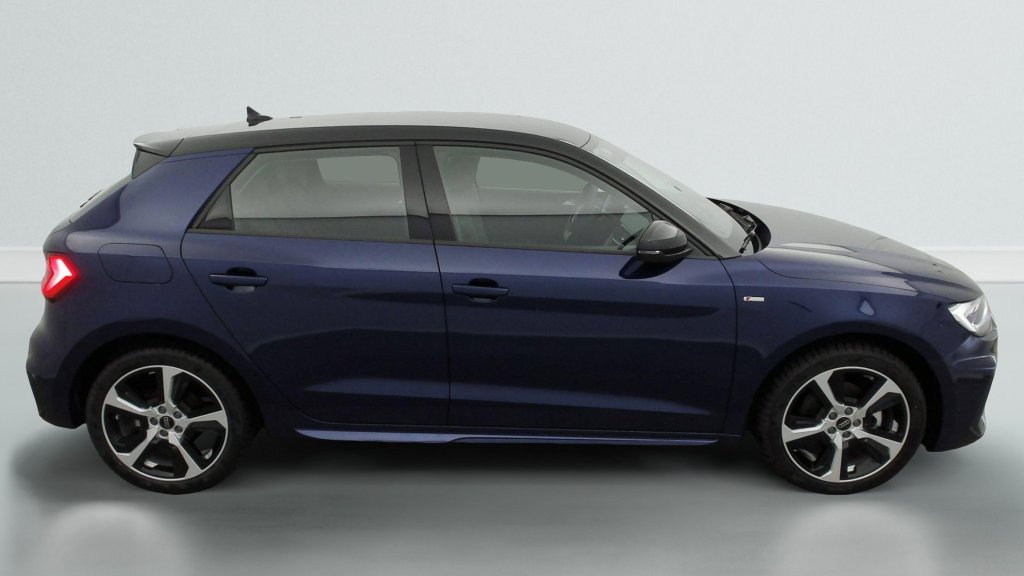 Photo véhicule 1 AUDI A1 sportback 30 TFSI 116 CH S TRONIC 7 ADVANCED