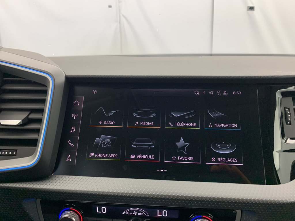Photo véhicule 1 AUDI A1 sportback 30 TFSI 116 CH S TRONIC 7 ADVANCED