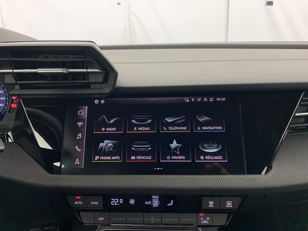 Photo véhicule 1 AUDI A3 allstreet 35 TDI 150 S TRONIC 7 DESIGN