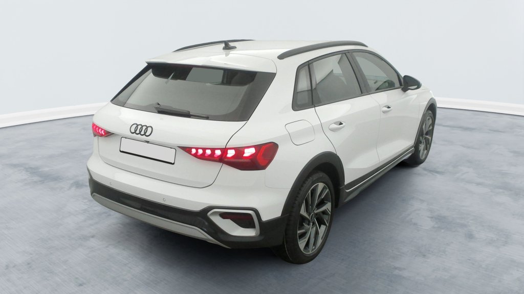 Photo véhicule 1 AUDI A3 allstreet 35 TDI 150 S TRONIC 7 DESIGN