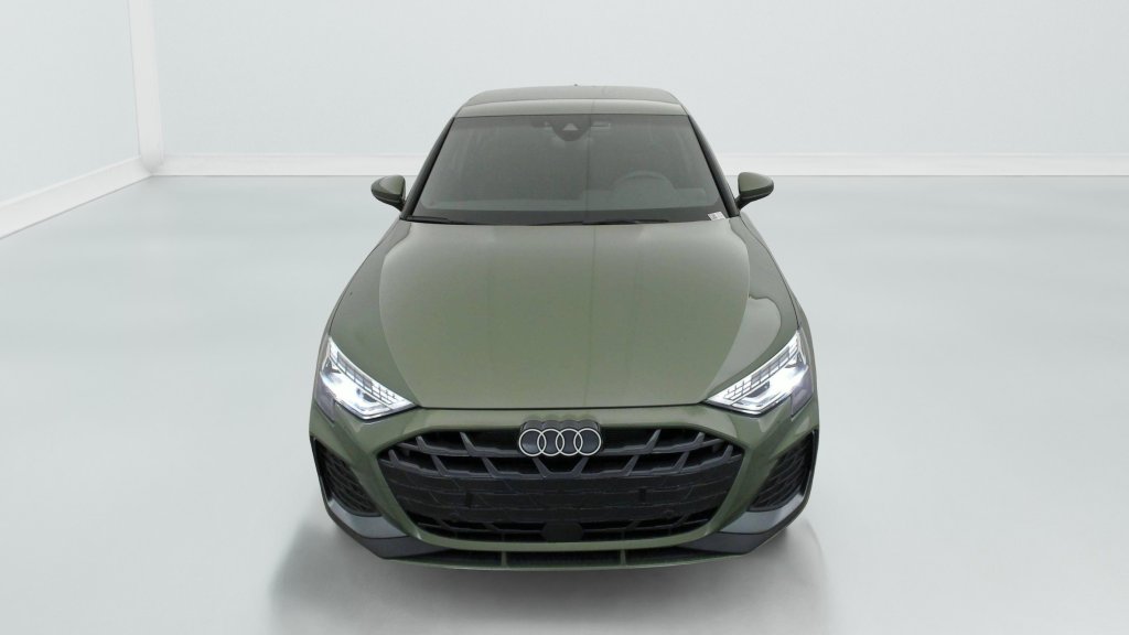 Photo véhicule 1 AUDI A3 sportback 35 TFSI Mild Hybrid 150 S tronic 7 S Line