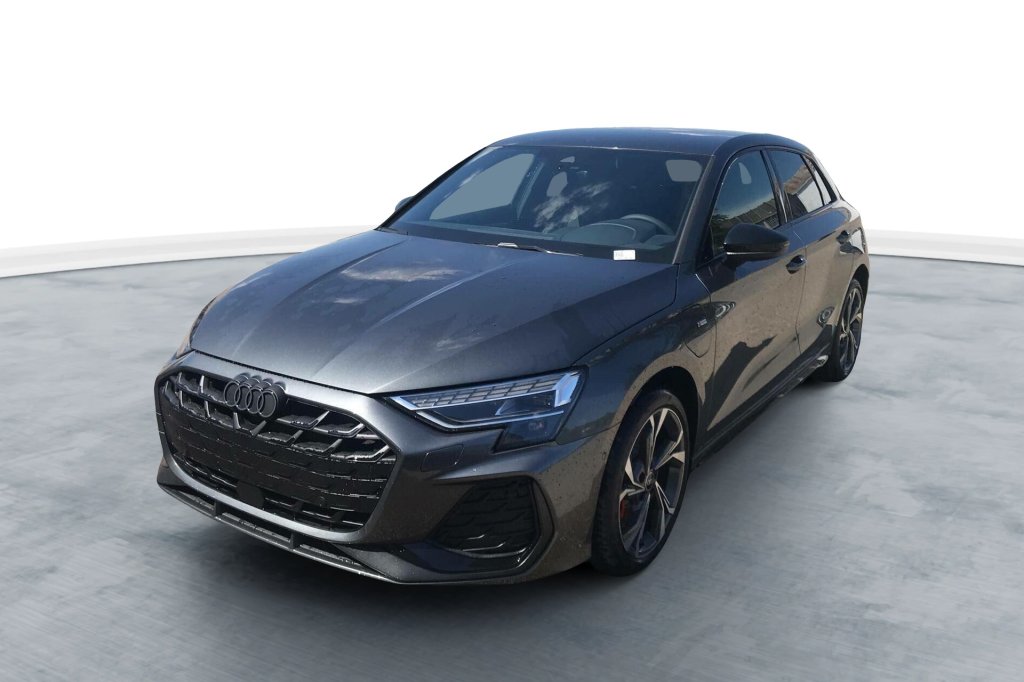 Photo véhicule 1 AUDI A3 sportback nouvelle 45 TFSI E HYBRIDE RECHARGEABLE 272 S TRONIC 6 S LINE