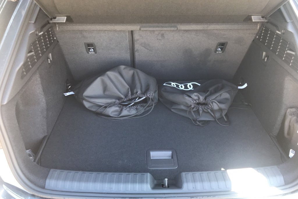 Photo véhicule 1 AUDI A3 sportback nouvelle 45 TFSI E HYBRIDE RECHARGEABLE 272 S TRONIC 6 S LINE