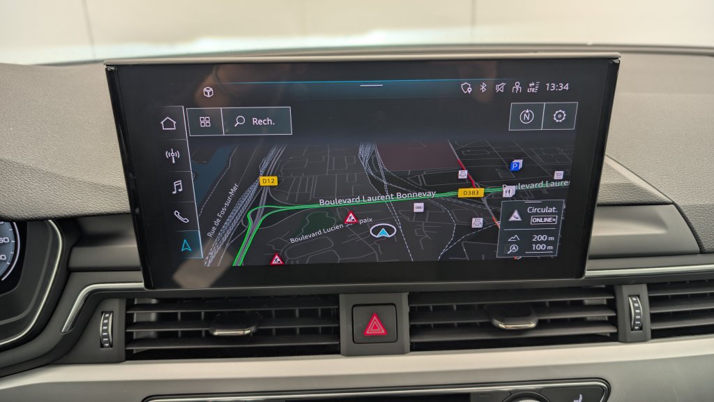 Photo véhicule 1 AUDI A4 avant 40 TDI 204 S TRONIC 7 BUSINESS EXECUTIVE