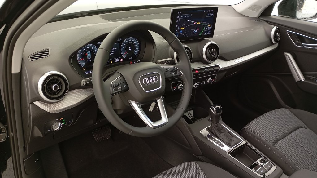 Photo véhicule 1 AUDI Q2 35 TFSI 150 S tronic 7 Design