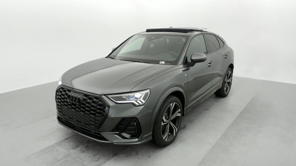 Photo véhicule 1 AUDI Q3 sportback 35 TDI 150 ch S tronic 7 S line