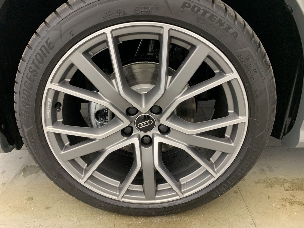 Photo véhicule 1 AUDI Q3 sportback 35 TDI 150 ch S tronic 7 S line plus