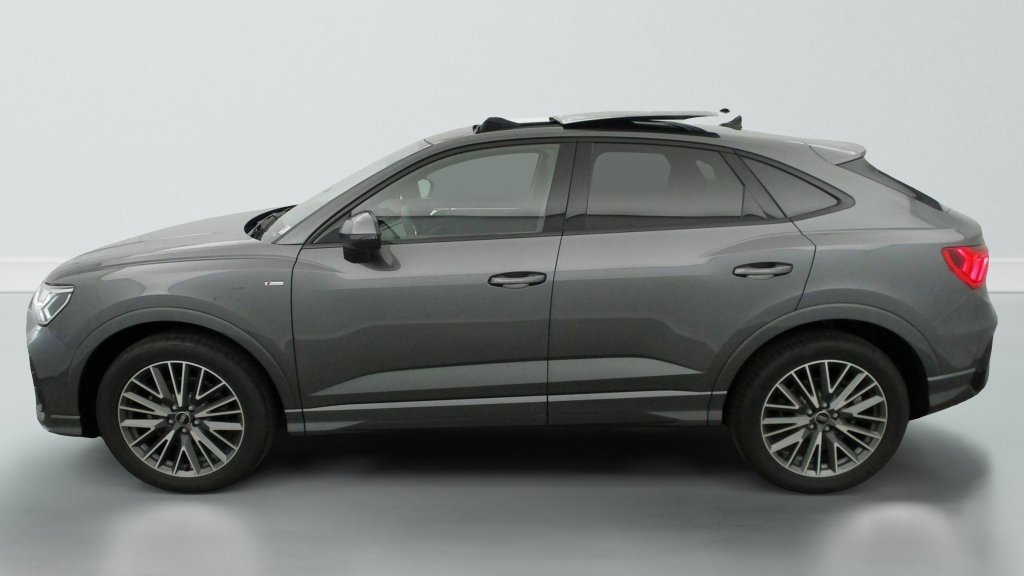 Photo véhicule 1 AUDI Q3 sportback 35 TDI 150 ch S tronic 7 S line