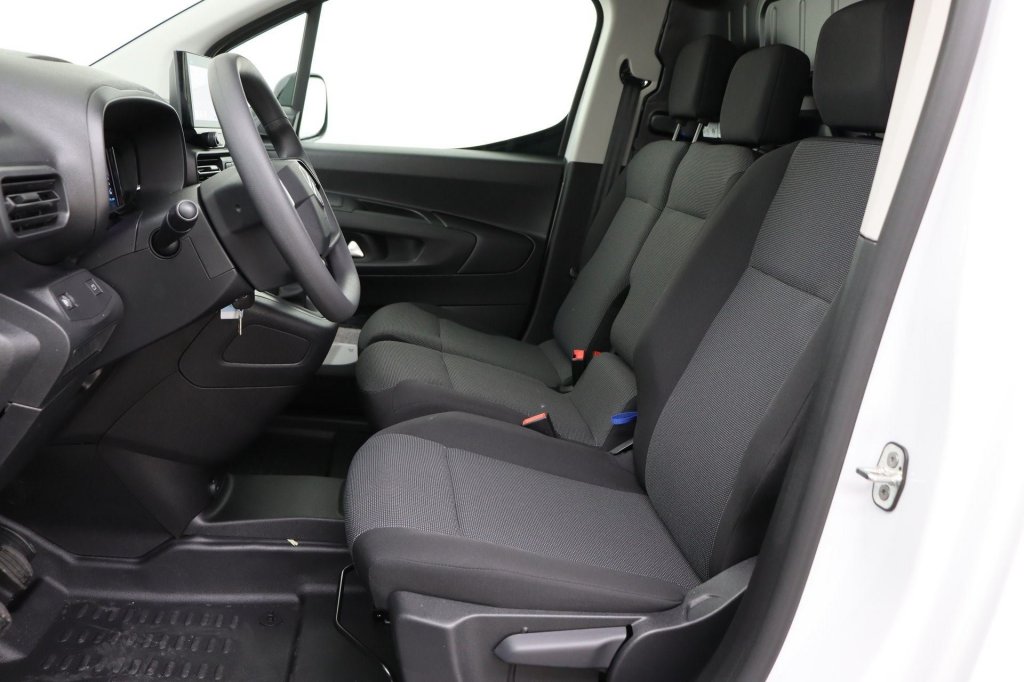 Photo véhicule 1 CITROëN Berlingo van M 650KG BLUEHDI 100 S S BVM6