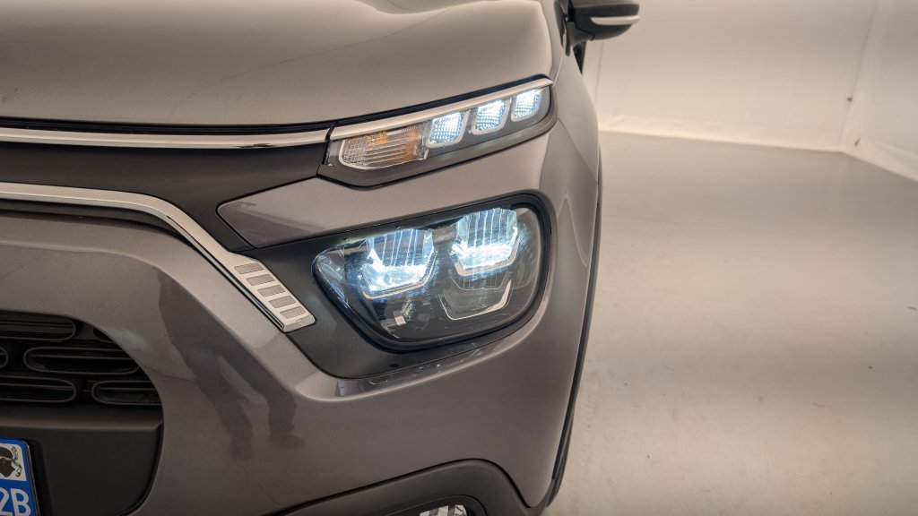 Photo véhicule 1 CITROëN C3 PureTech 110 ch BVM6 Max