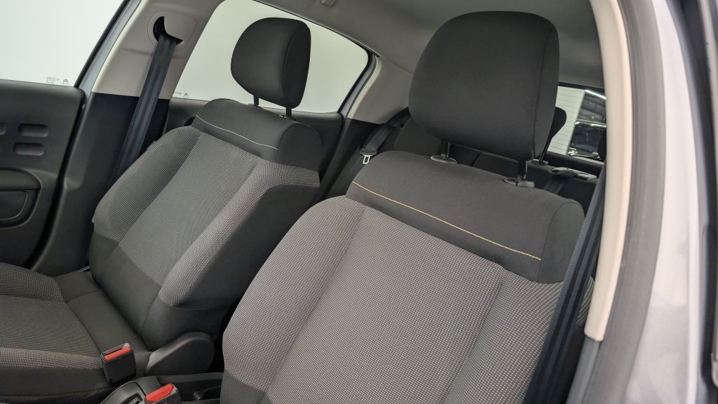 Photo véhicule 1 CITROëN C3 PureTech 110 ch BVM6 Max