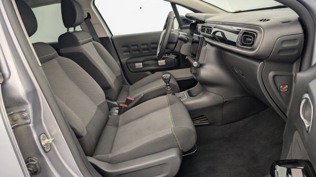 Photo véhicule 1 CITROëN C3 PureTech 110 ch BVM6 Max