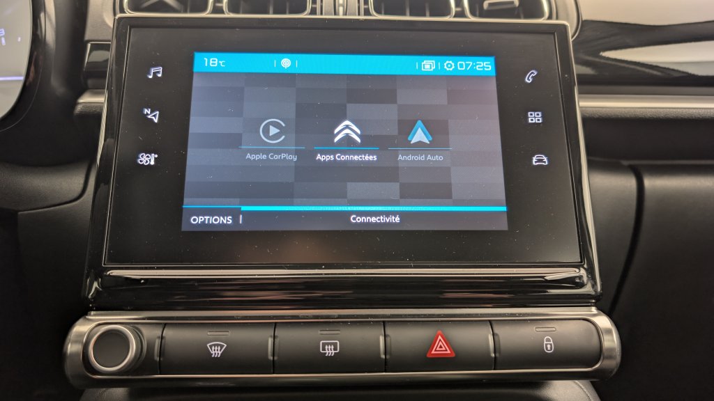 Photo véhicule 1 CITROëN C3 PureTech 110 ch BVM6 Max