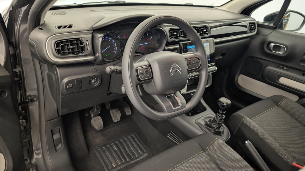 Photo véhicule 1 CITROëN C3 PureTech 110 BVM6 Plus
