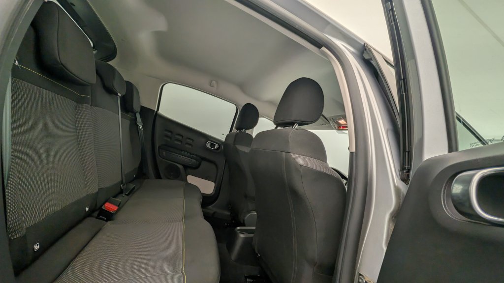 Photo véhicule 1 CITROëN C3 PureTech 110 ch BVM6 Max