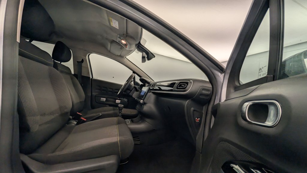 Photo véhicule 1 CITROëN C3 PureTech 110 ch BVM6 Max