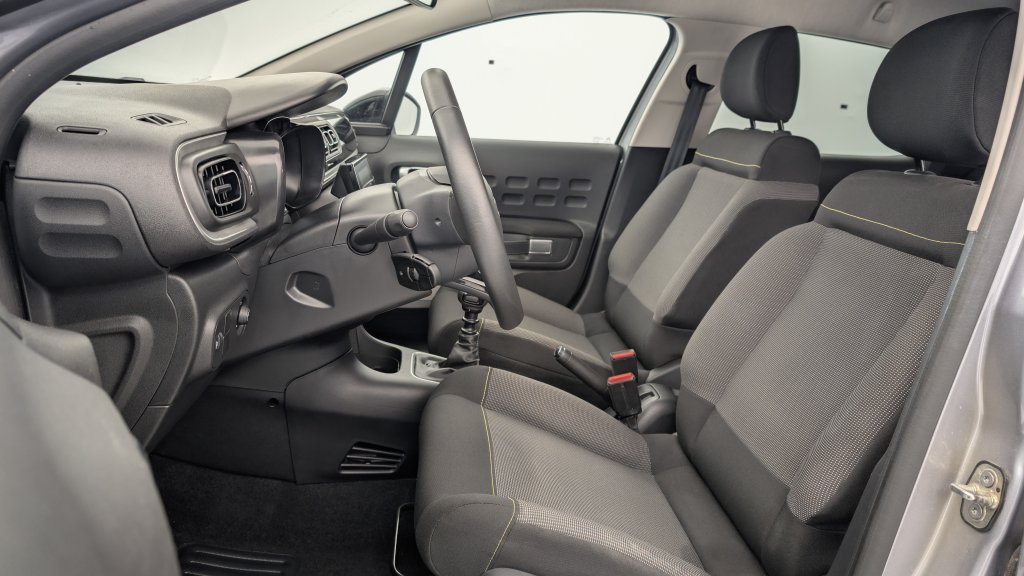 Photo véhicule 1 CITROëN C3 PureTech 110 ch BVM6 Max