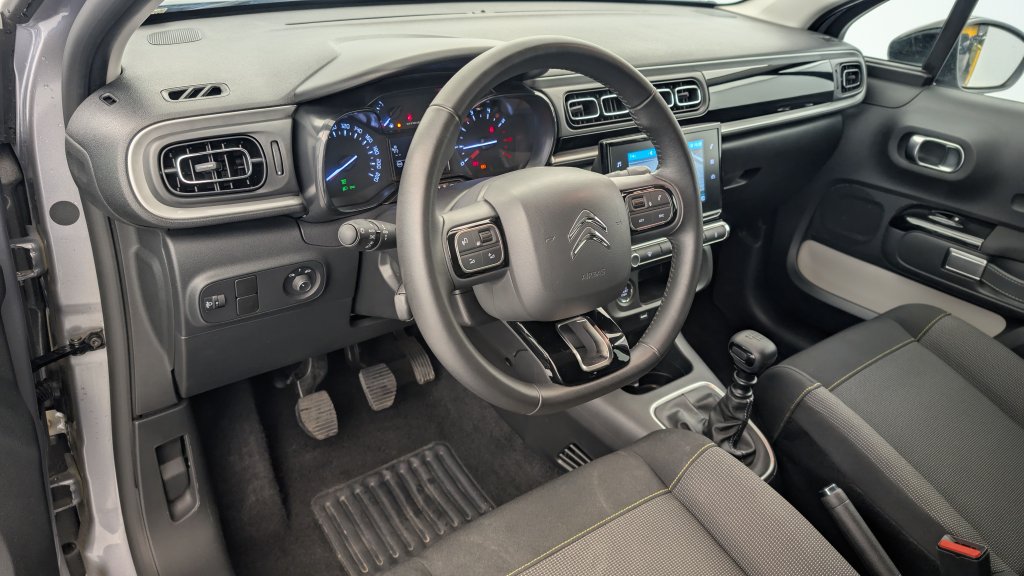 Photo véhicule 1 CITROëN C3 PureTech 110 ch BVM6 Max