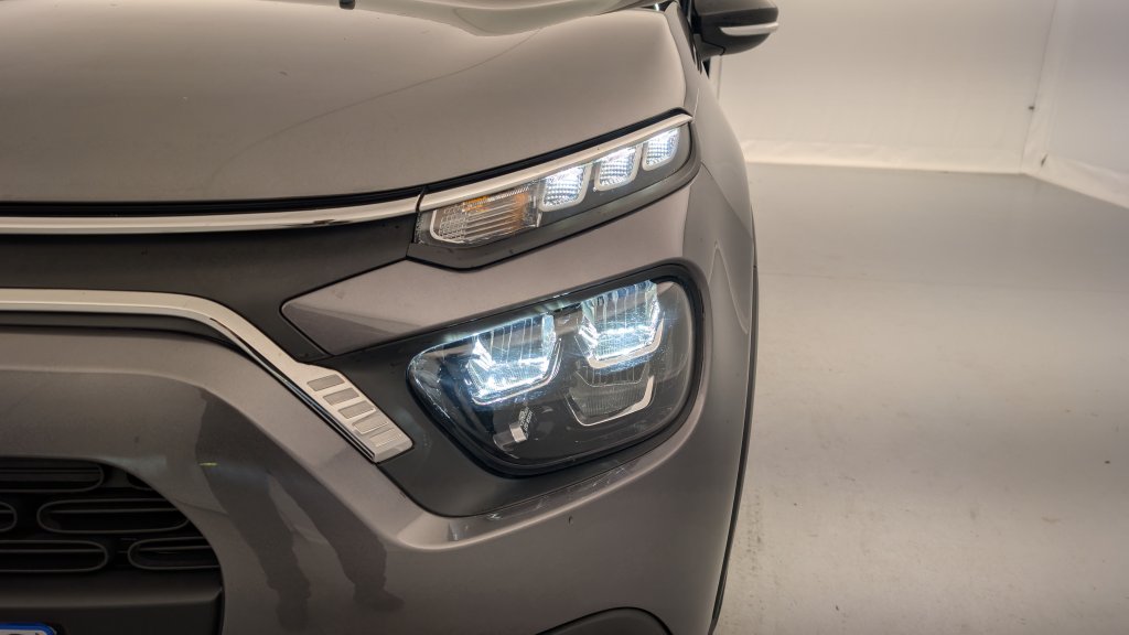 Photo véhicule 1 CITROëN C3 PureTech 110 ch BVM6 Max