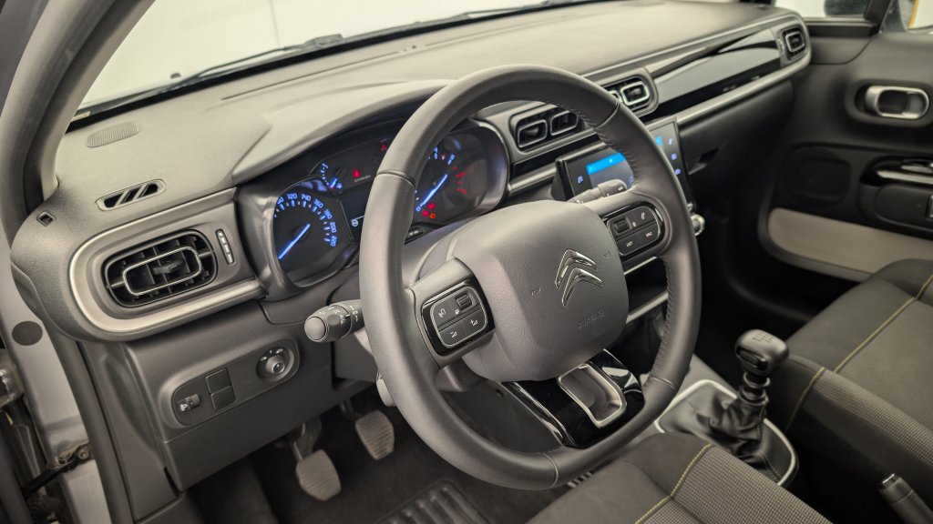 Photo véhicule 1 CITROëN C3 PureTech 110 ch BVM6 Max