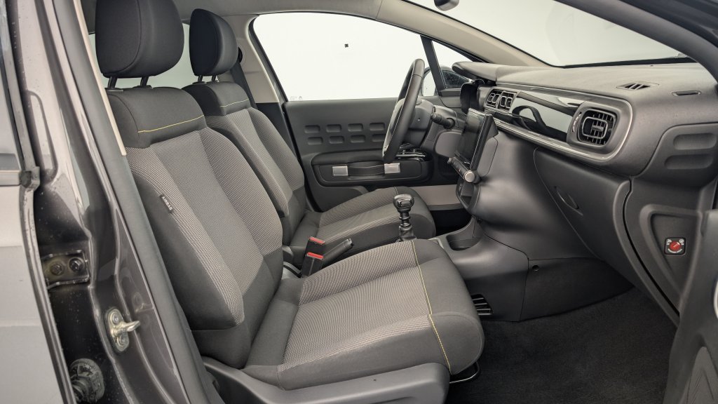 Photo véhicule 1 CITROëN C3 PureTech 110 ch BVM6 Max