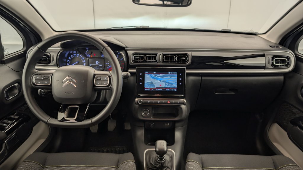 Photo véhicule 1 CITROëN C3 PureTech 110 ch BVM6 Max
